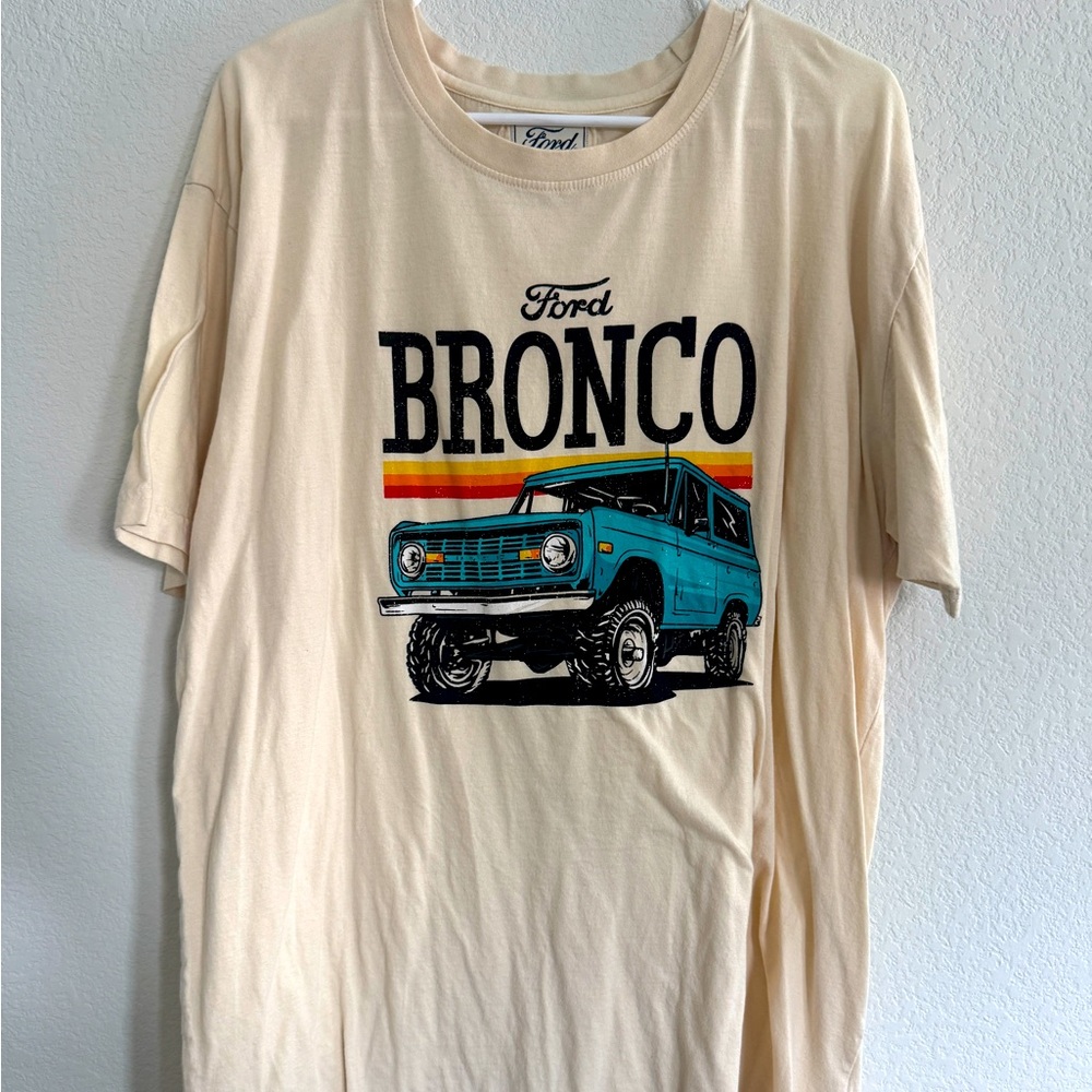 Ford Bronco tshirt size 2XL